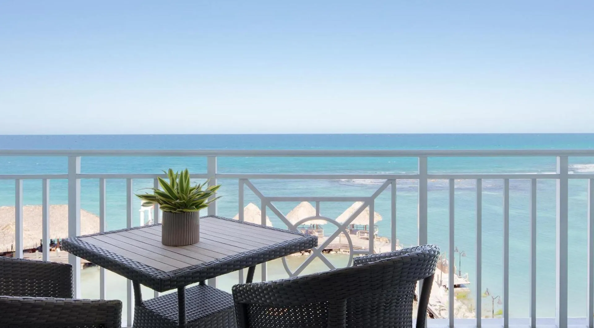 Sandals Ochi Beach All Inclusive Resort - Couples Only (Adults Only) Ocho Rios